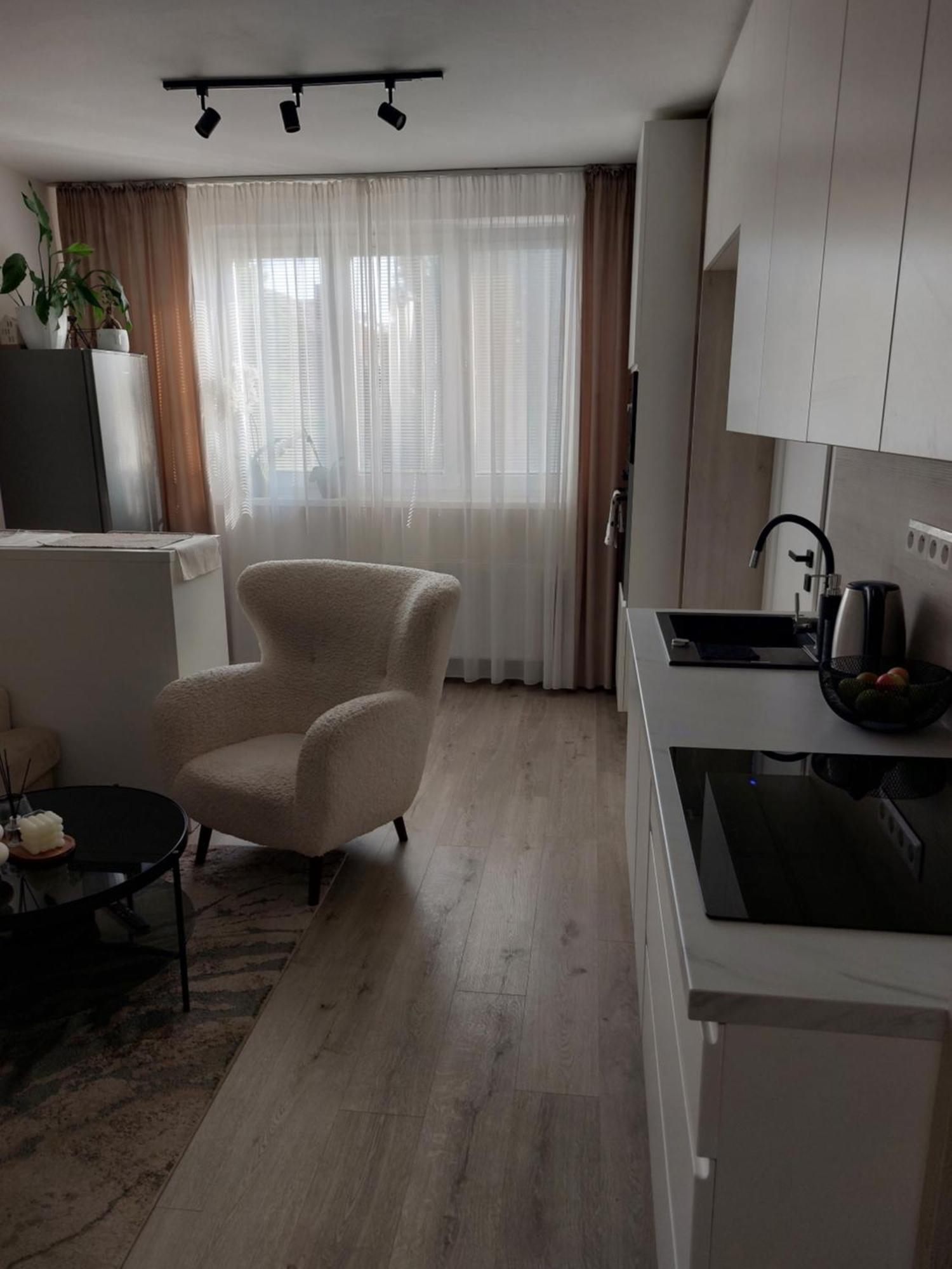 M&M Apartman Trenčín 외부 사진